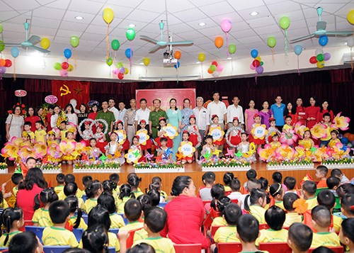 Trường Mầm non Phúc Đồng tưng bừng tổ chức Lễ khai giảng chào năm học mới 2018 – 2019 (05/09/2014)